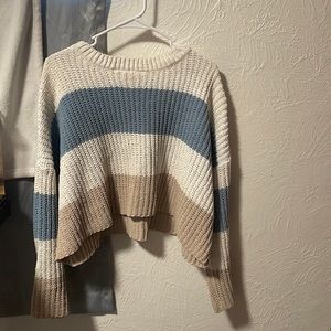 I am selling a knitted sweater
